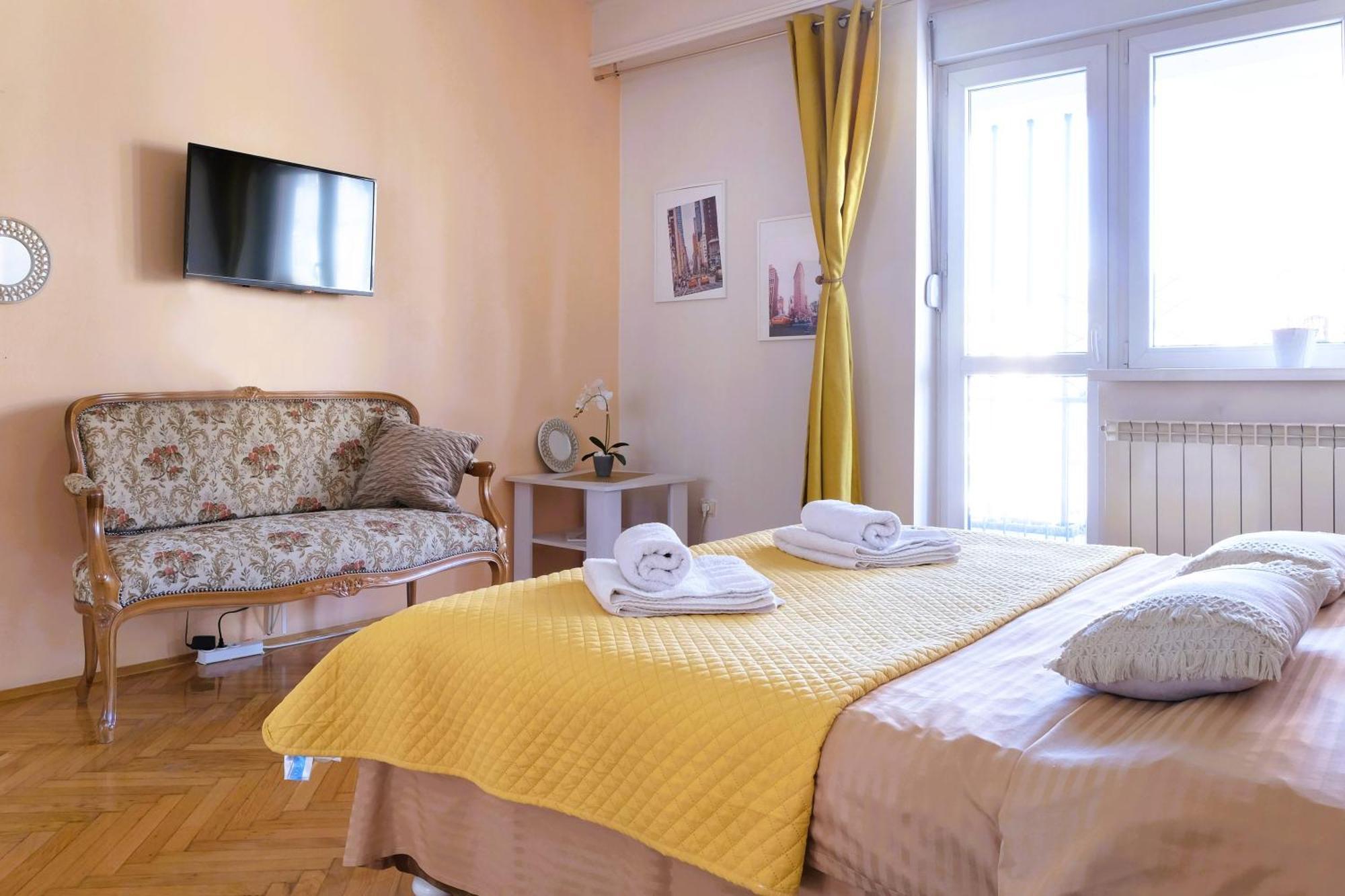 Windows City Apartment Belgrad Exterior foto